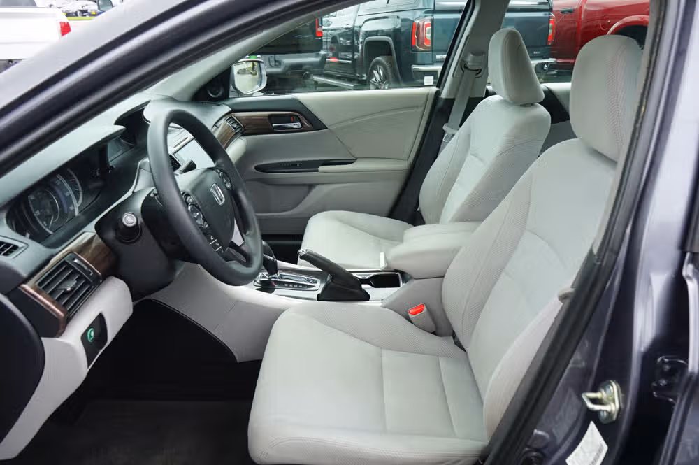 2016 Honda Accord EX Image 13
