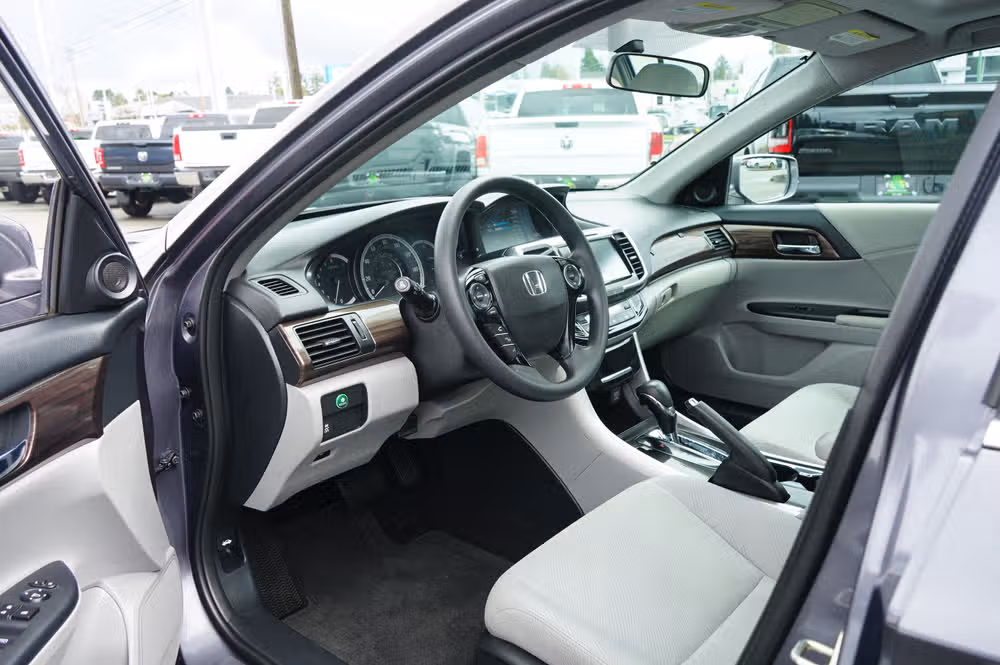 2016 Honda Accord EX Image 12
