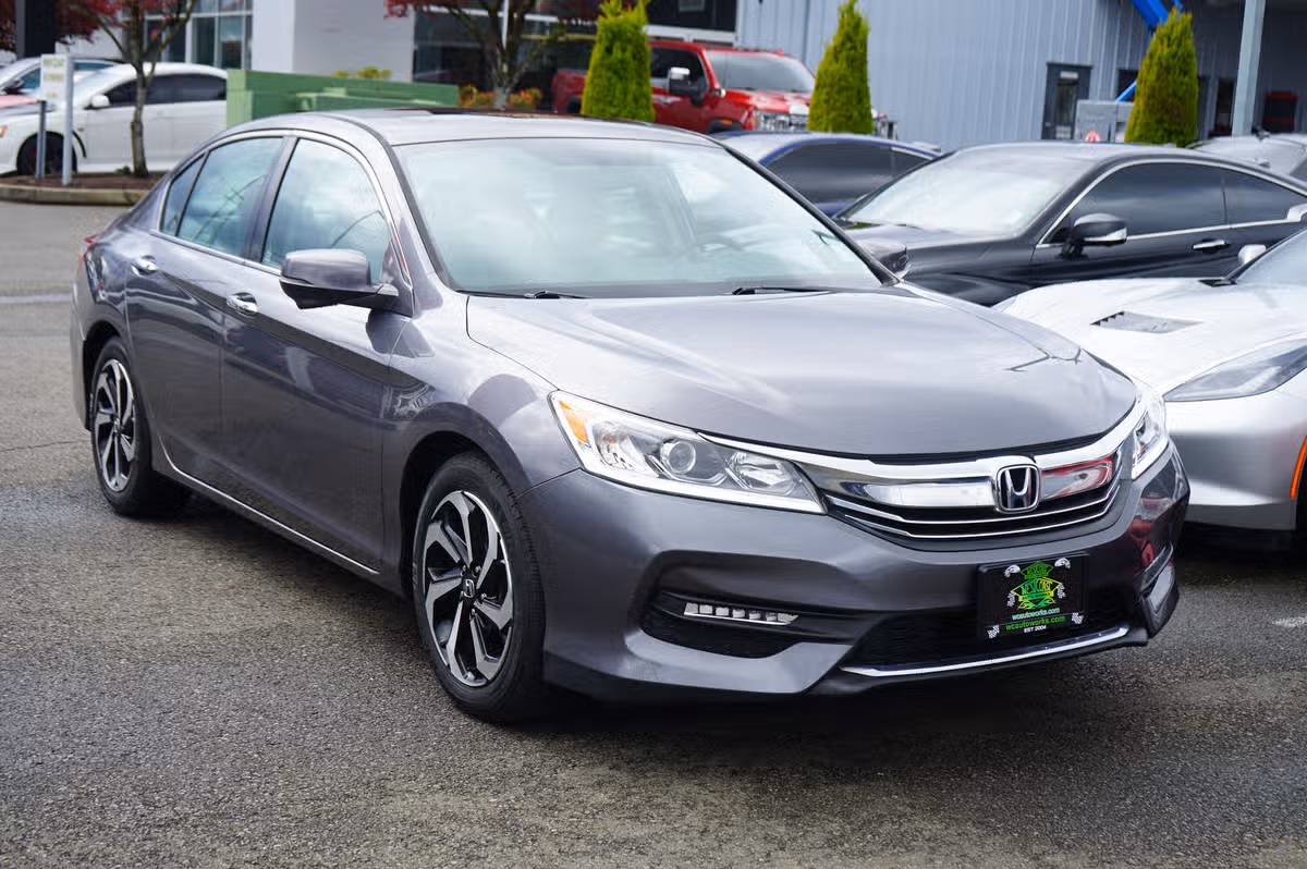 2016 Honda Accord EX Image 8