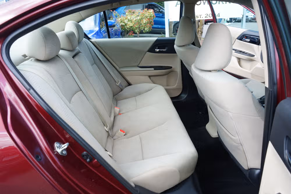 2017 Honda Accord LX Image 12