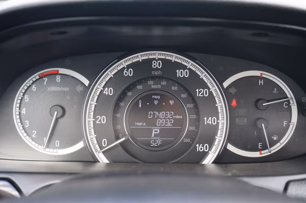 2017 Honda Accord LX Image 14