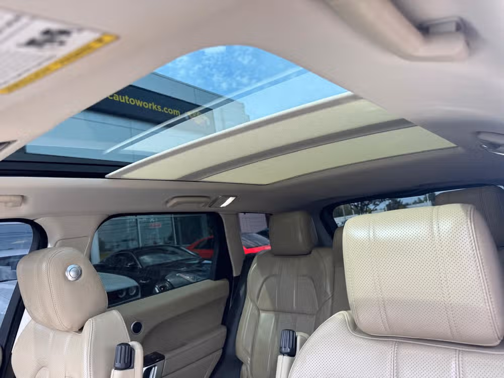 2016 Land Rover Range Rover Sport HSE Td6 Image 14