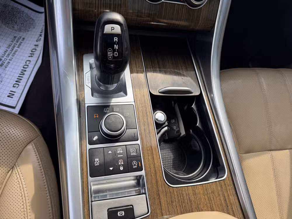2016 Land Rover Range Rover Sport HSE Td6 Image 18