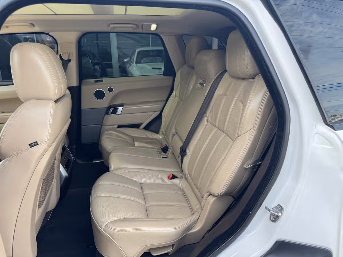 2016 Land Rover Range Rover Sport HSE Td6 Image 11