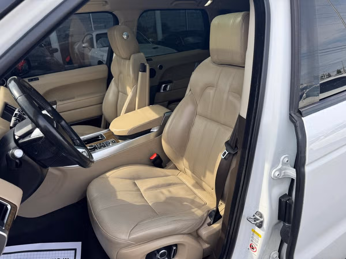2016 Land Rover Range Rover Sport HSE Td6 Image 15