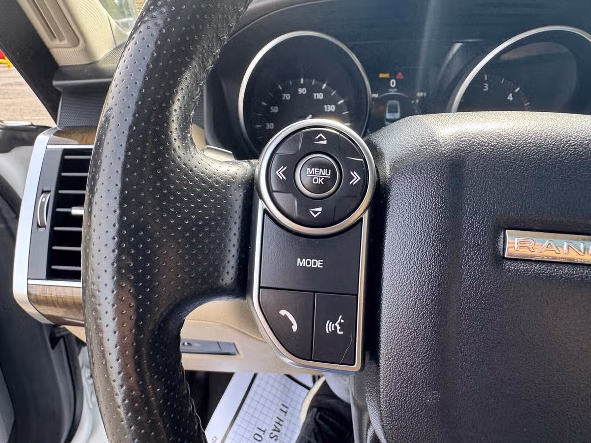 2016 Land Rover Range Rover Sport HSE Td6 Image 20