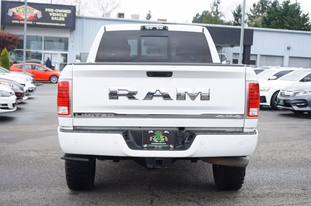 2018 Ram 2500 Laramie Limited Crew Cab Image 5