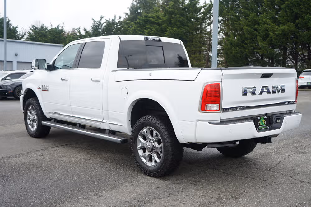 2018 Ram 2500 Laramie Limited Crew Cab Image 4