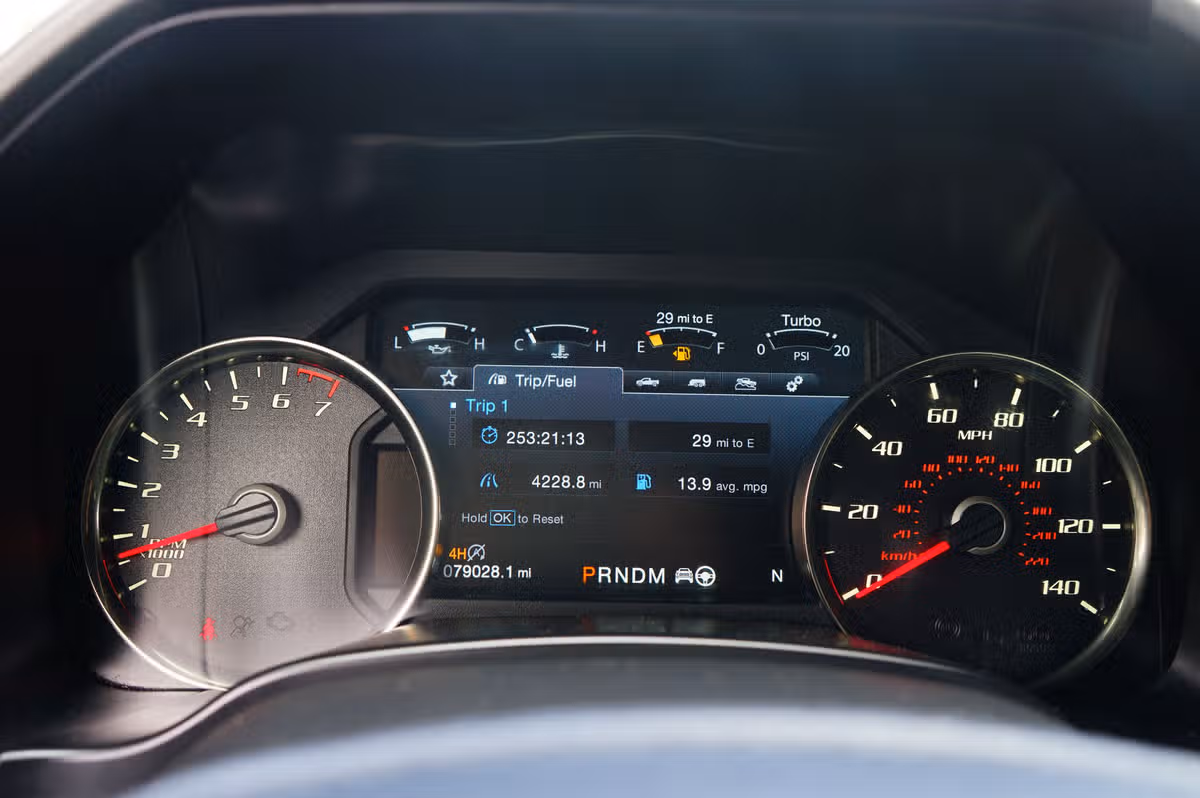 2019 Ford F-150 Raptor SuperCrew Image 18