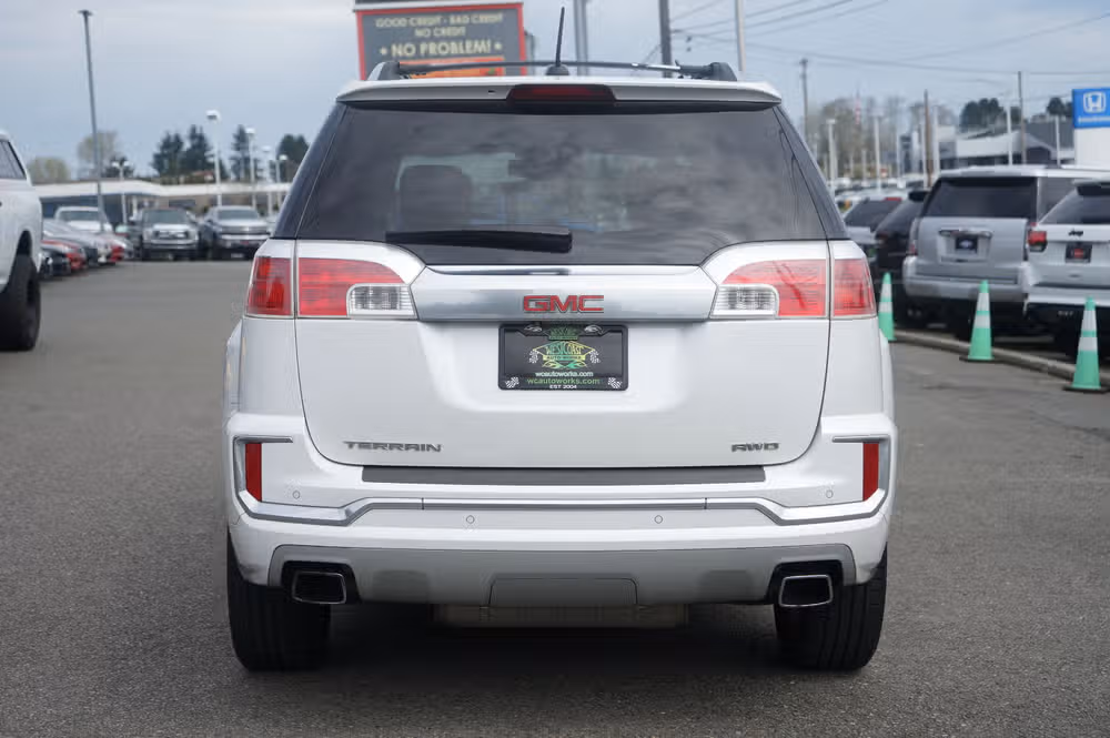 2016 GMC Terrain Denali Image 4