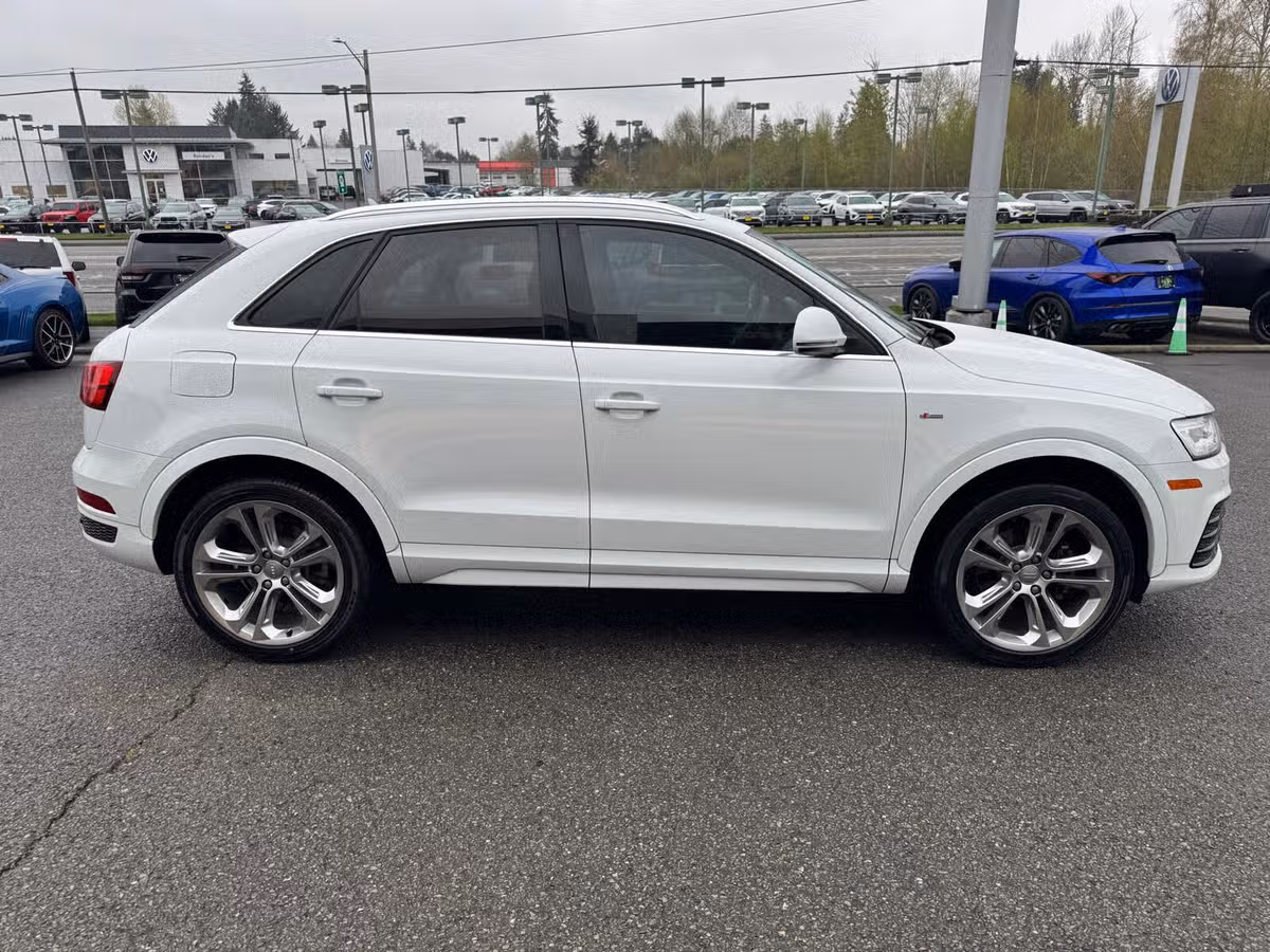 2016 Audi Q3 2.0T quattro Prestige Image 6