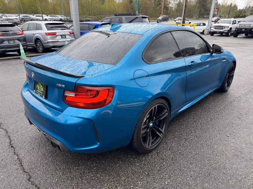 2017 BMW M2 Base Image 7