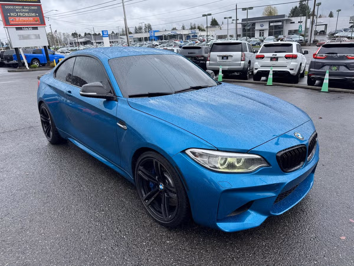 2017 BMW M2 Base Image 5