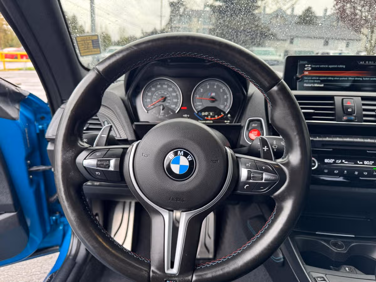 2017 BMW M2 Base Image 22