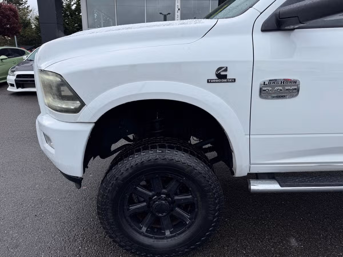 2012 Ram 2500 Laramie Longhorn Mega Cab Image 4