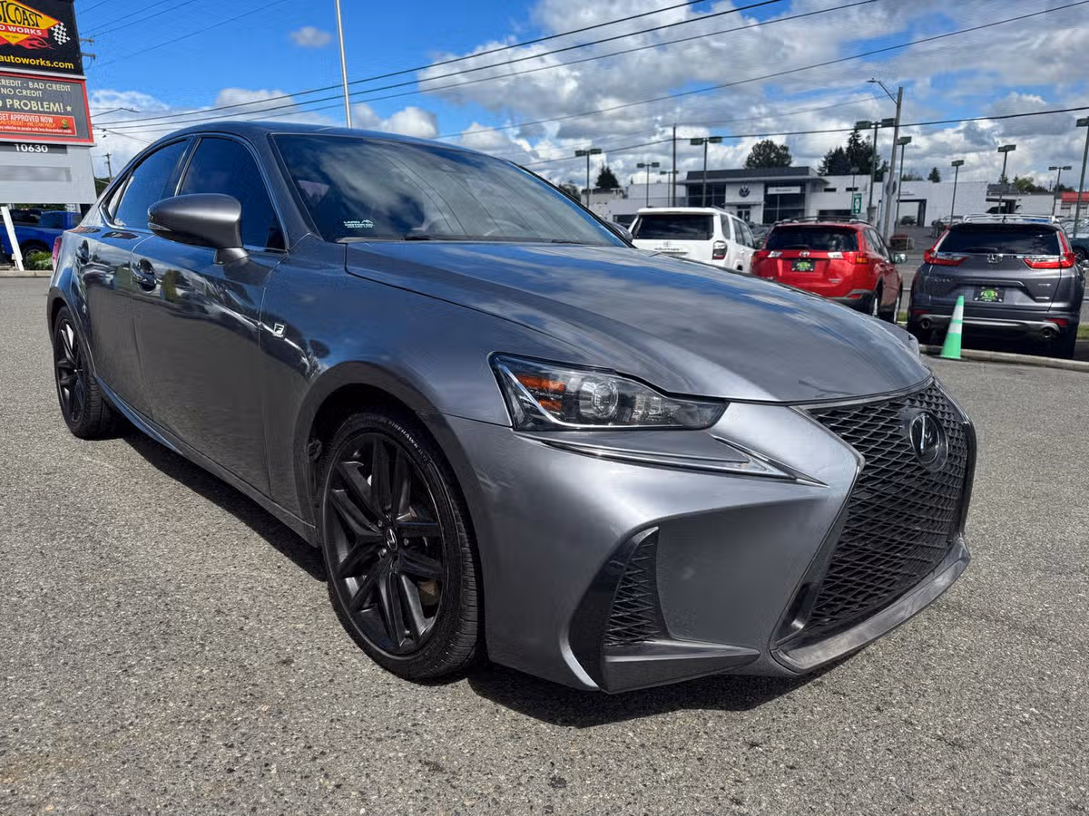 2017 Lexus IS 200t Base Image 3
