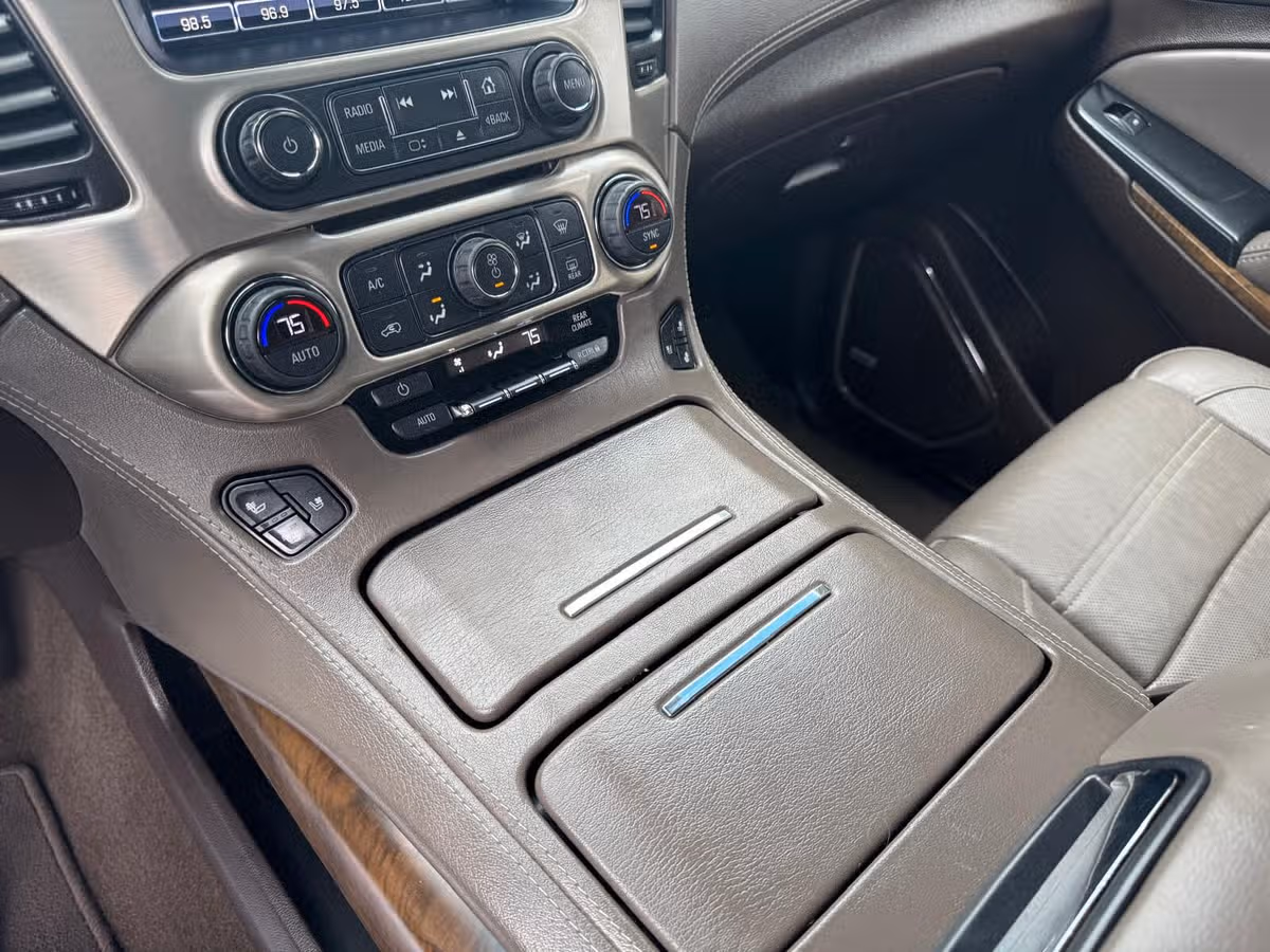 2018 GMC Yukon Denali Image 16