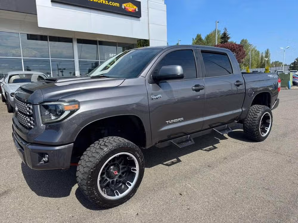 2019 Toyota Tundra SR5 CrewMax Image 1