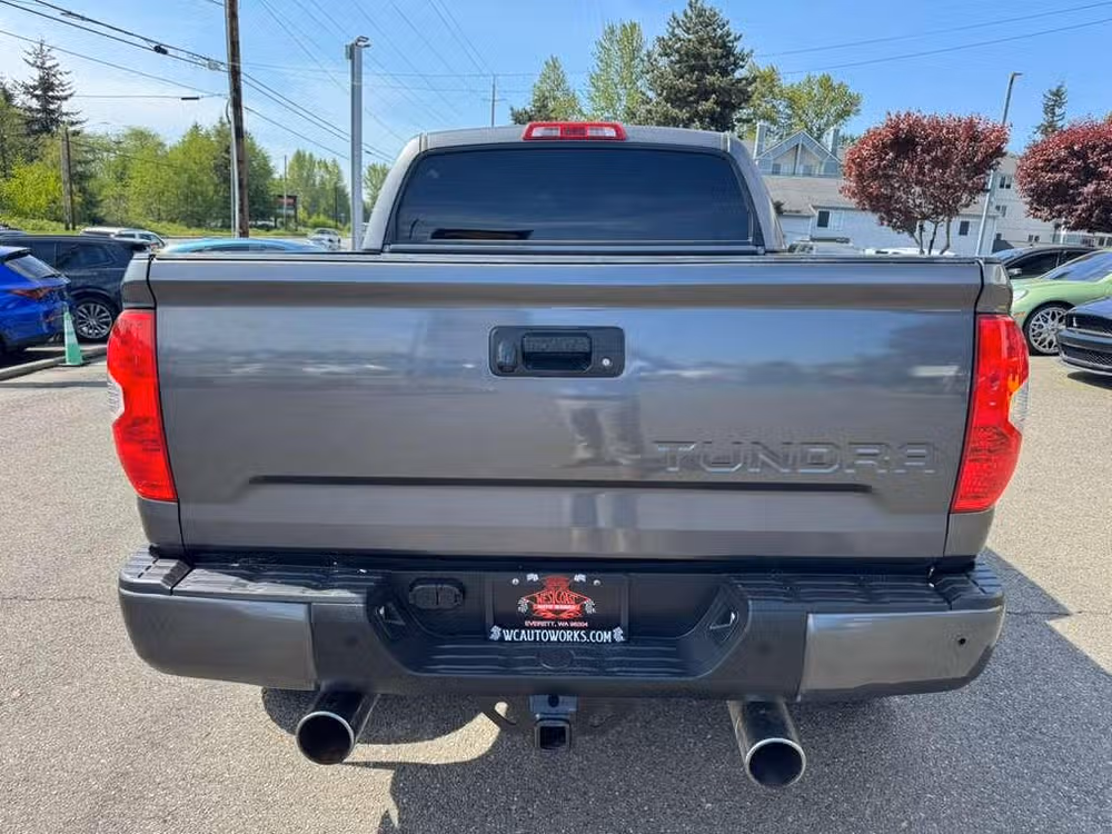 2019 Toyota Tundra SR5 CrewMax Image 9