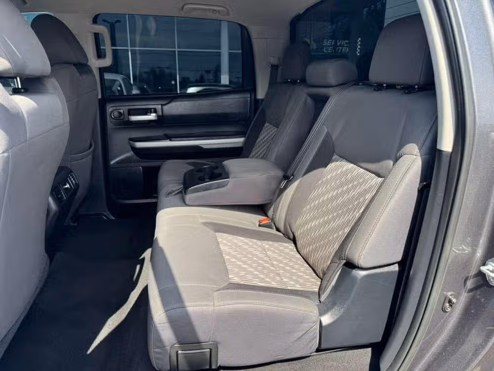 2019 Toyota Tundra SR5 CrewMax Image 10