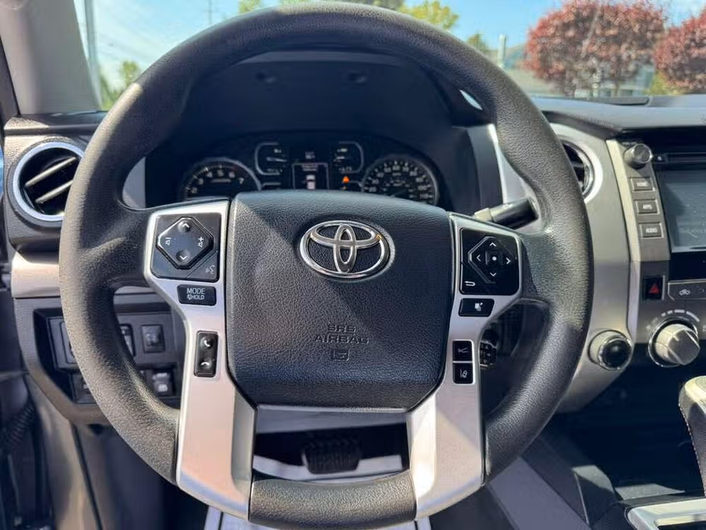 2019 Toyota Tundra SR5 CrewMax Image 14