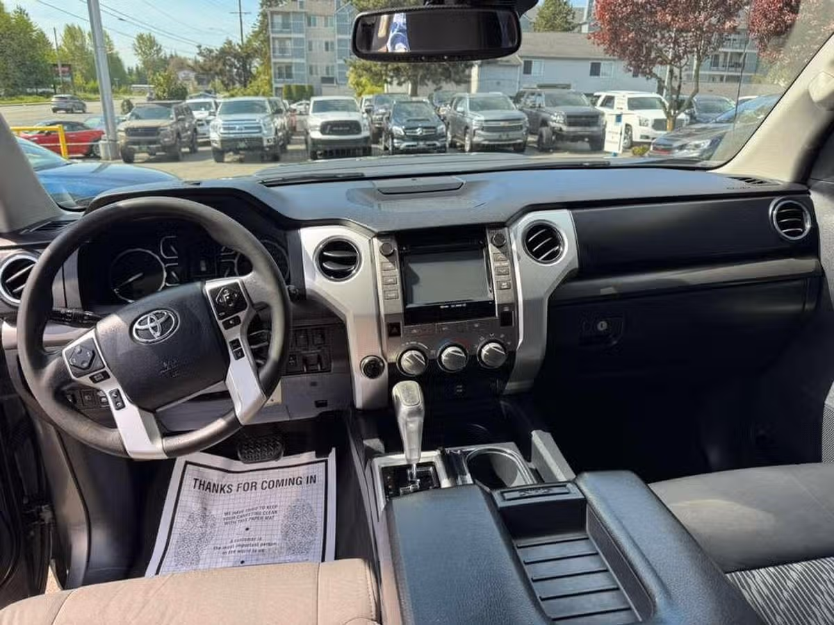 2019 Toyota Tundra SR5 CrewMax Image 13