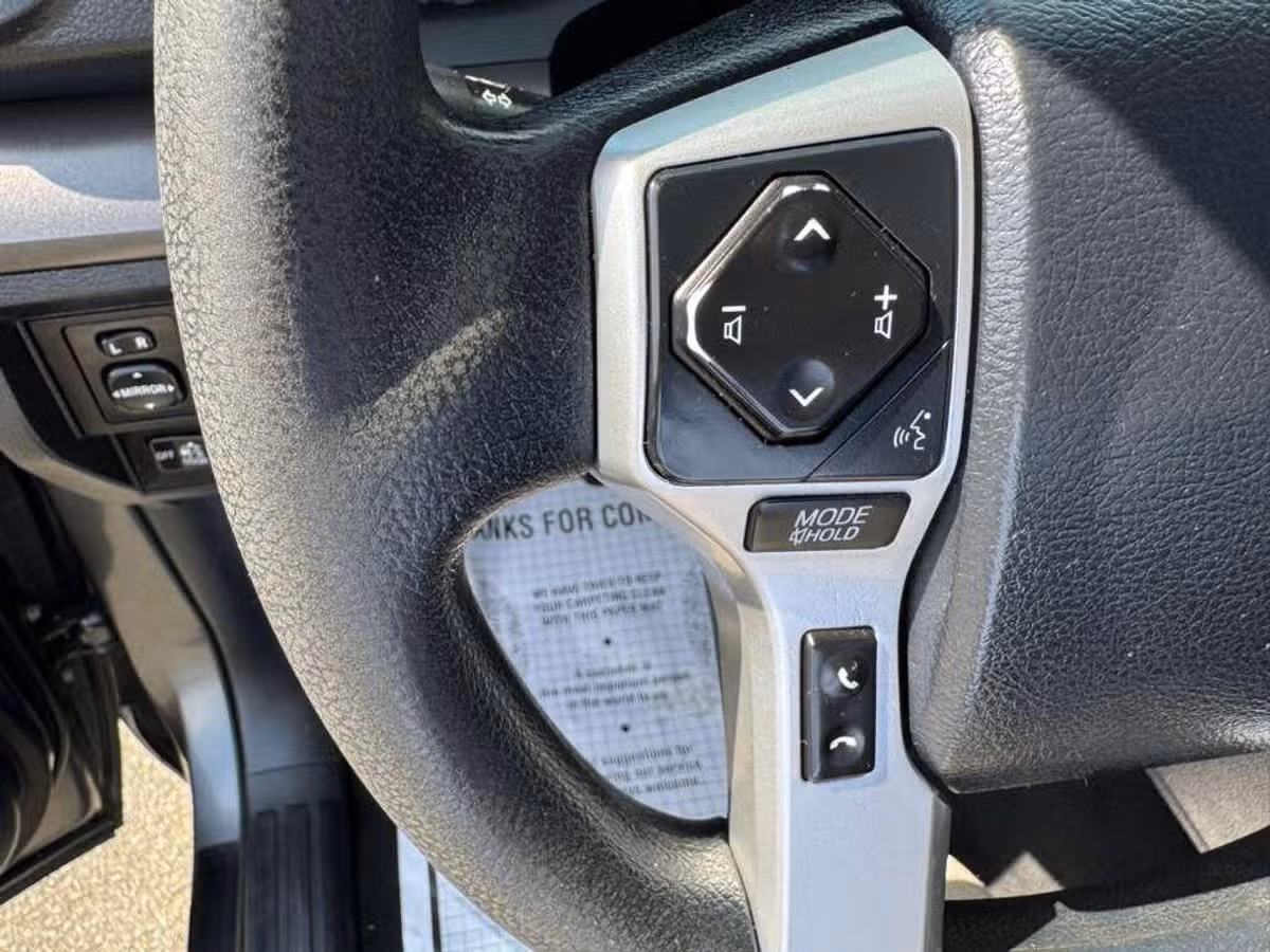 2019 Toyota Tundra SR5 CrewMax Image 21