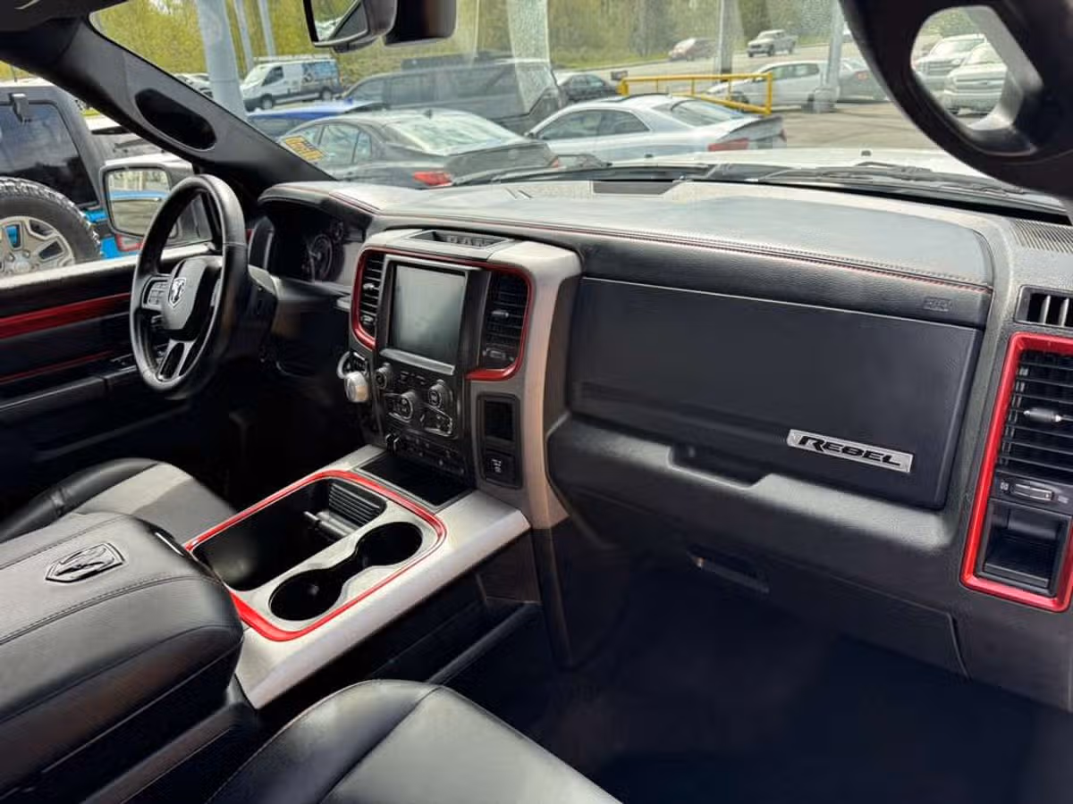 2017 Ram 1500 Rebel Crew Cab Image 10
