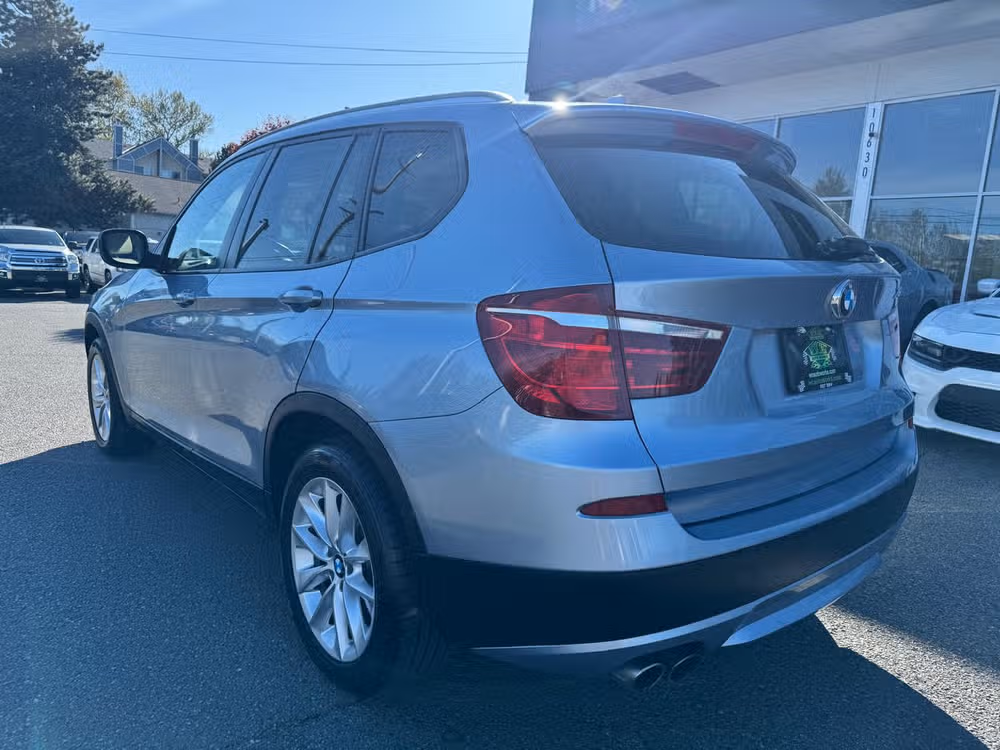 2013 BMW X3 xDrive28i Image 4