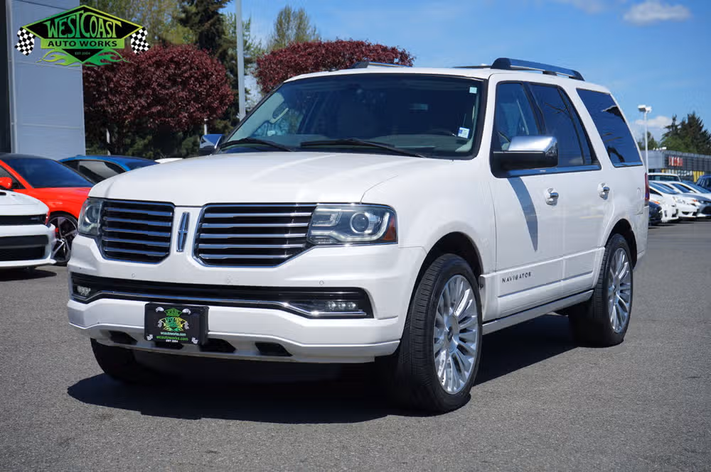 2016 Lincoln Navigator Select Image 1