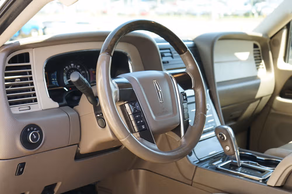 2016 Lincoln Navigator Select Image 14