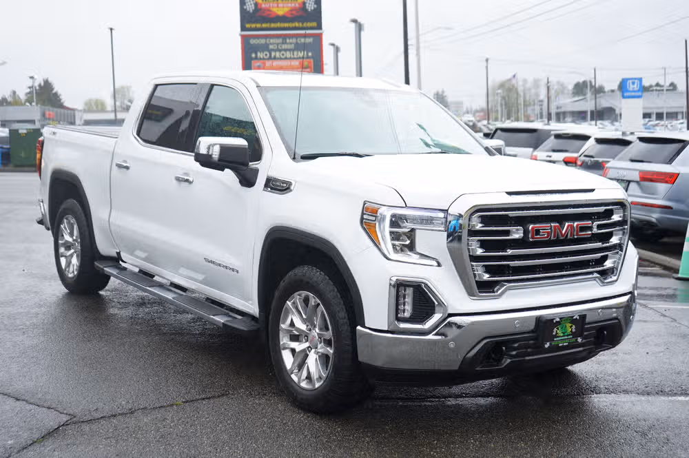 2021 GMC Sierra 1500 SLT Crew Cab Image 7