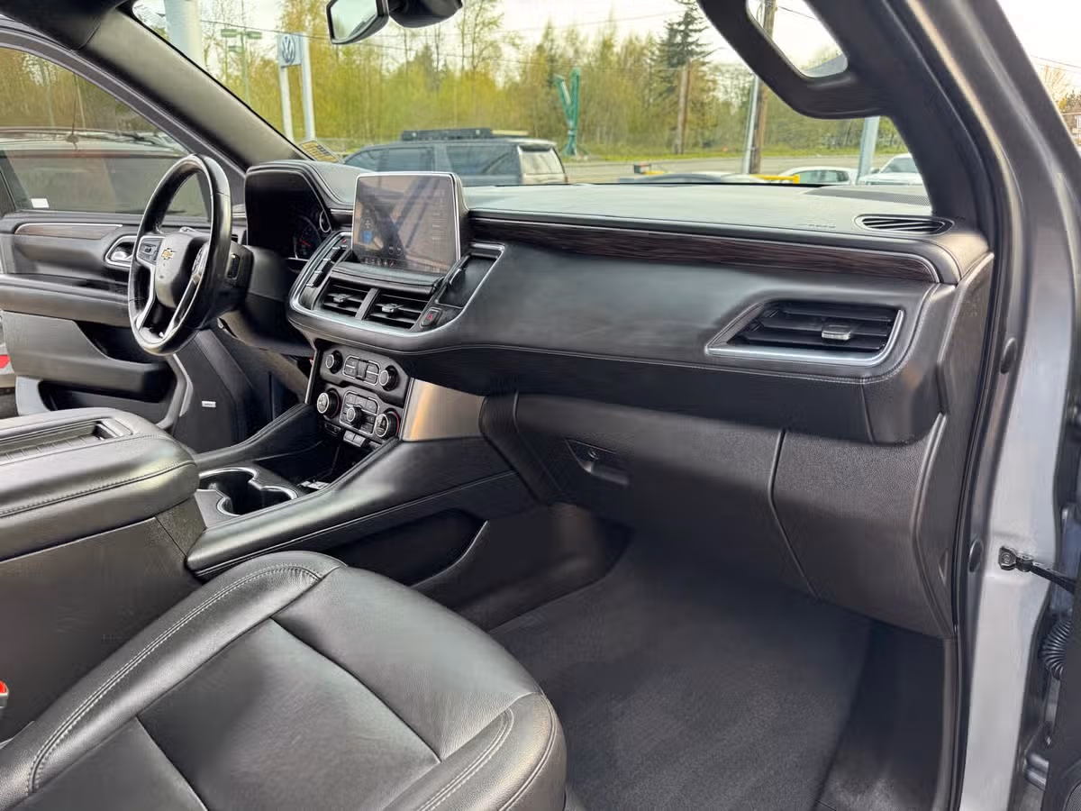 2021 Chevrolet Tahoe LT Image 16