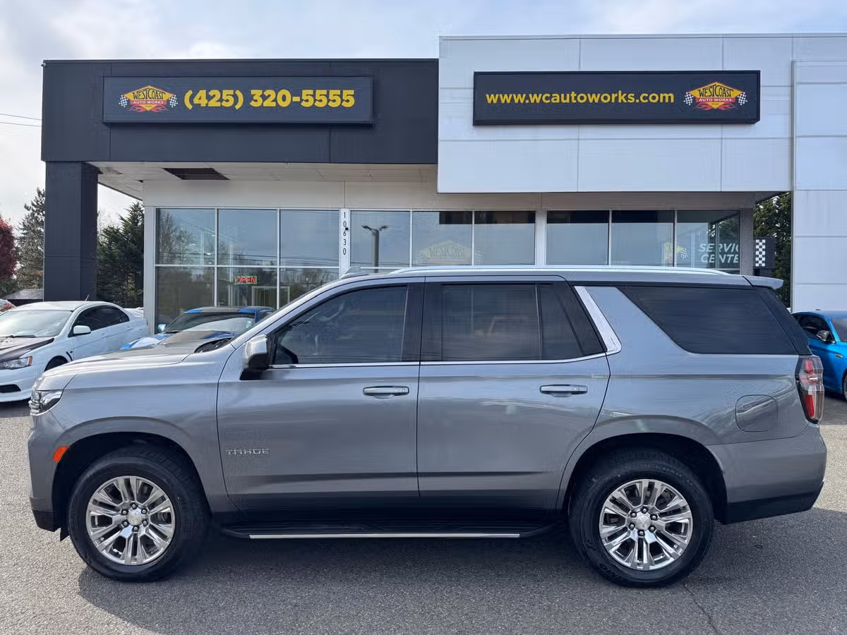 2021 Chevrolet Tahoe LT Image 2