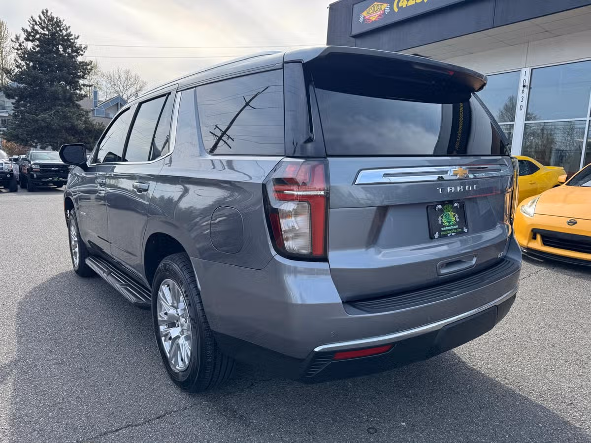 2021 Chevrolet Tahoe LT Image 3