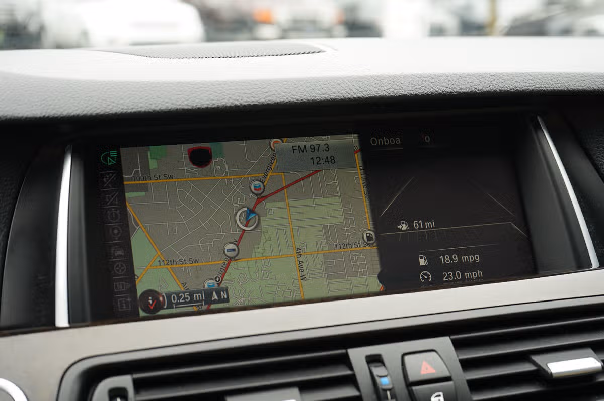 2016 BMW 5 Series 535i Image 21