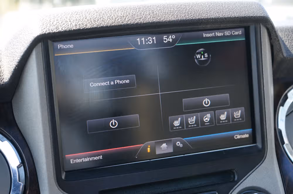 2013 Ford F-250 Super Duty Platinum Crew Cab Image 11