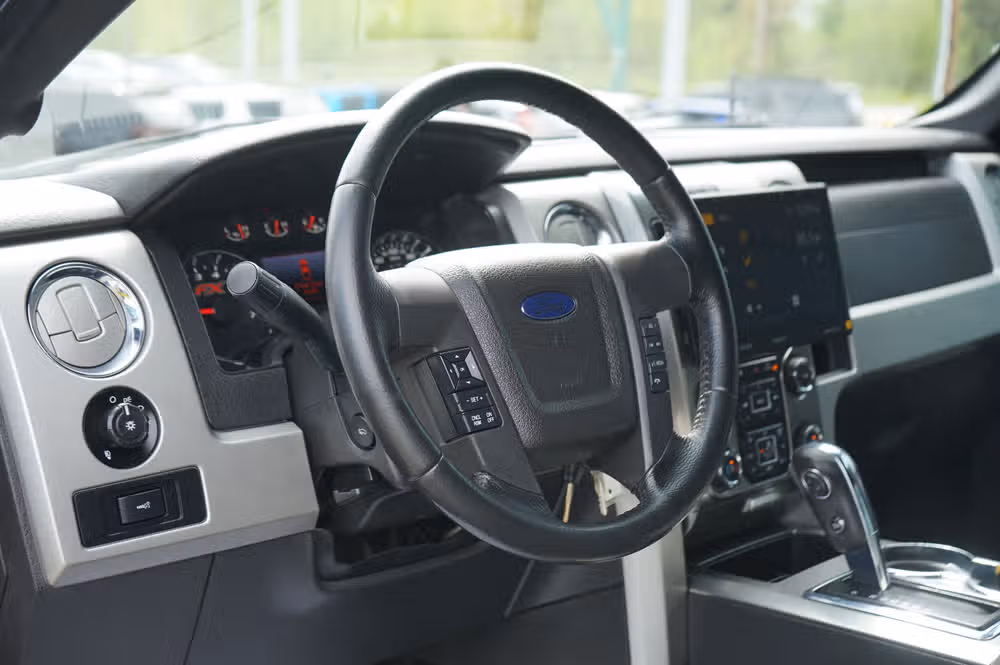 2013 Ford F-150 FX4 SuperCrew Image 11