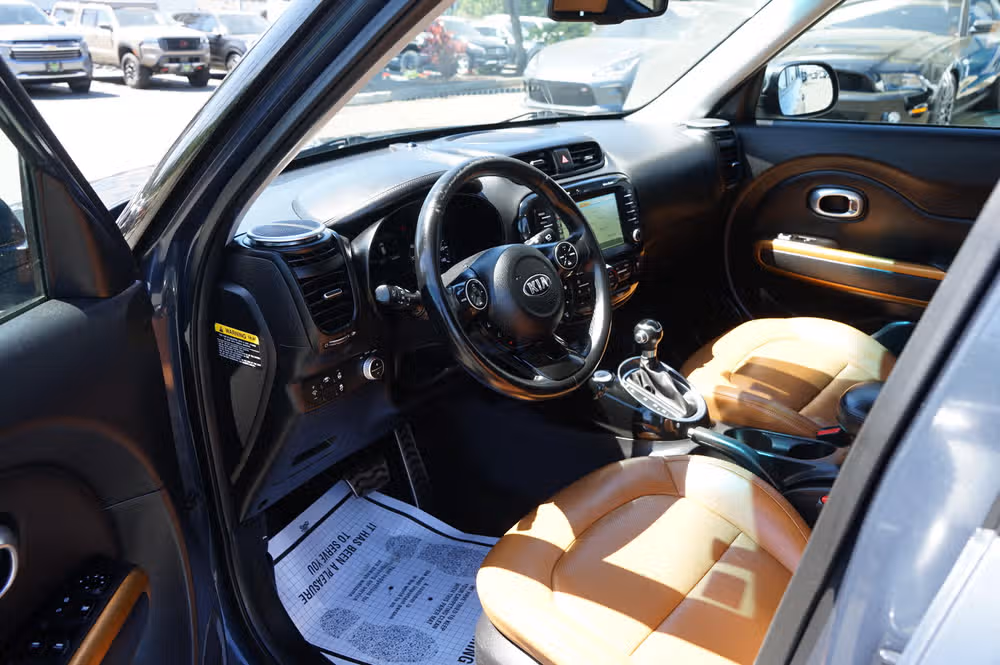 2016 Kia Soul ! Crossover Image 11