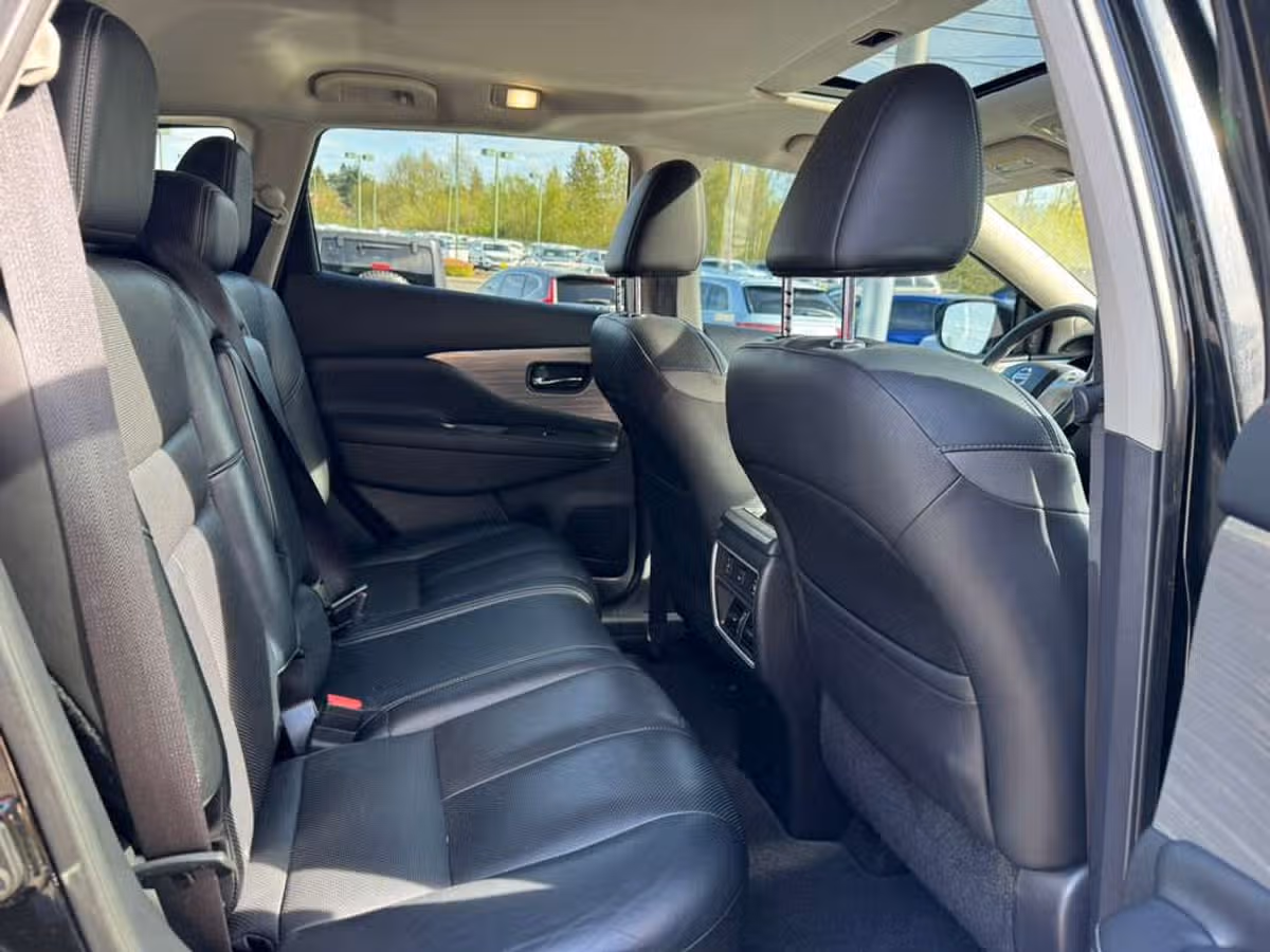 2015 Nissan Murano Platinum Image 13