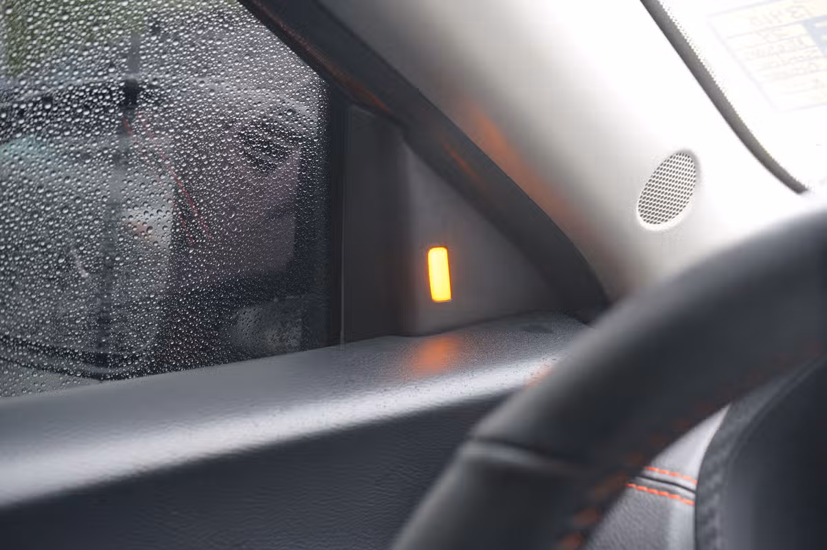 2024 Nissan Sentra SR Image 17