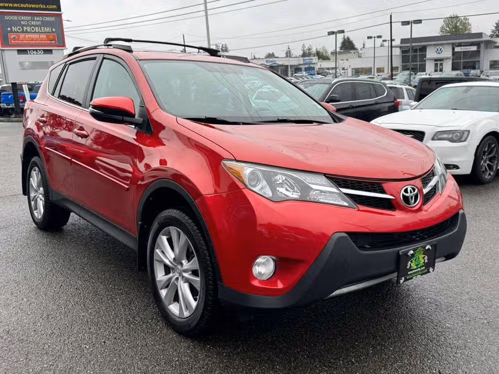 2013 Toyota RAV4 Limited Image 9