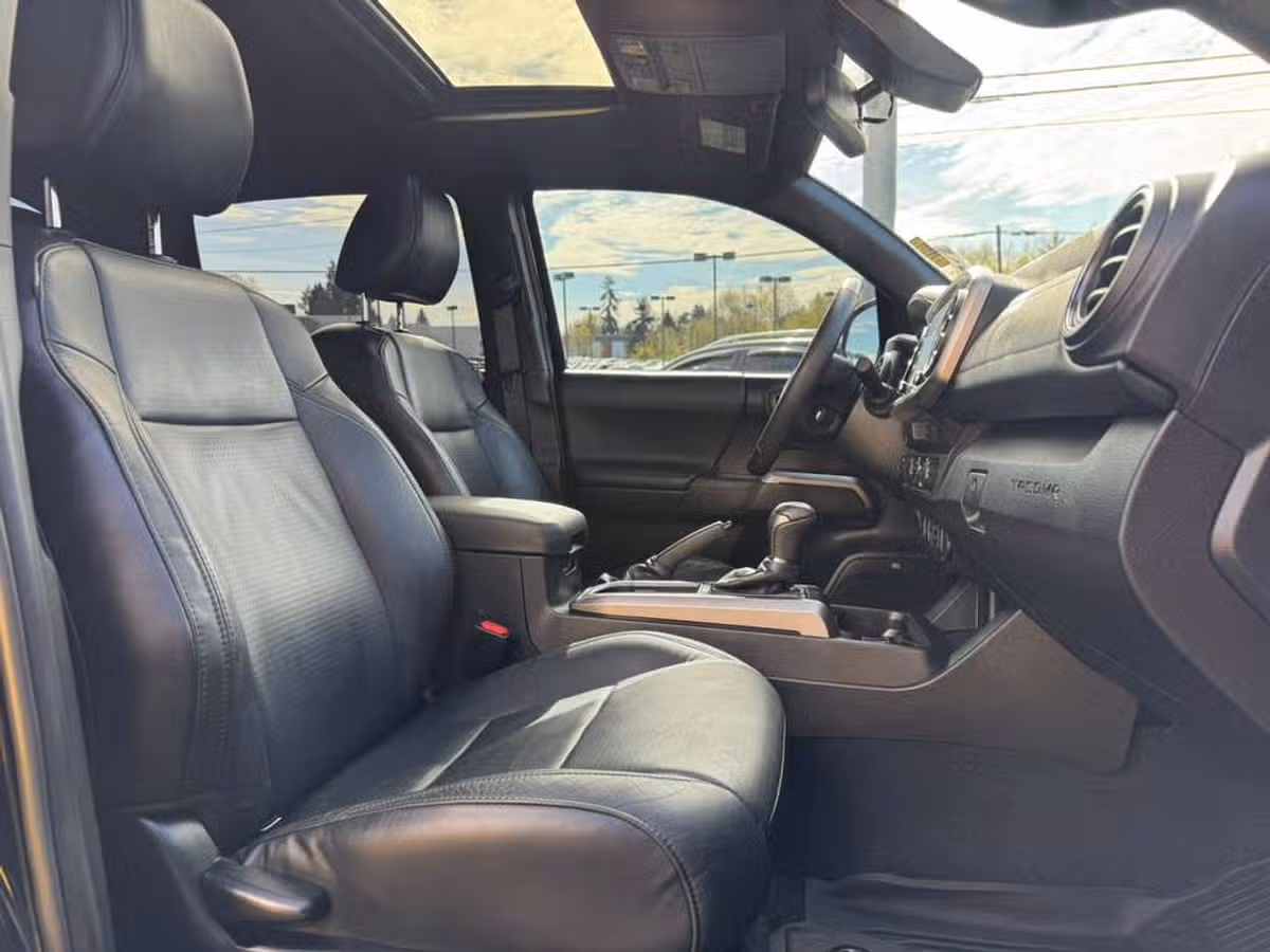 2021 Toyota Tacoma Limited Double Cab Image 15