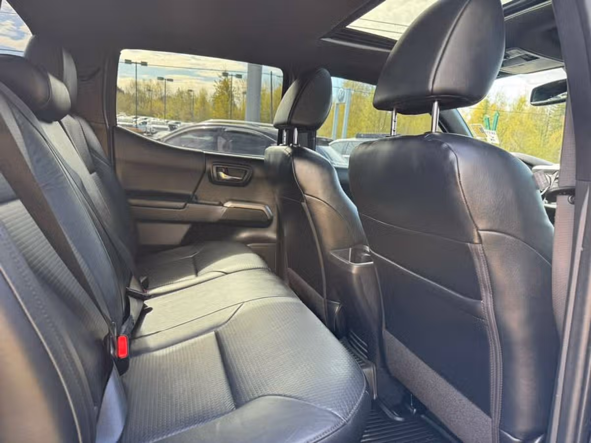 2021 Toyota Tacoma Limited Double Cab Image 13