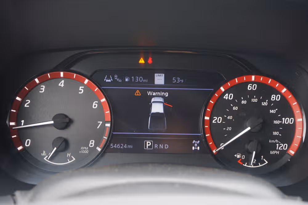 2023 Nissan Frontier PRO-4X Crew Cab Image 15