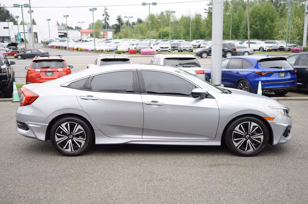 2016 Honda Civic EX-L Image 6