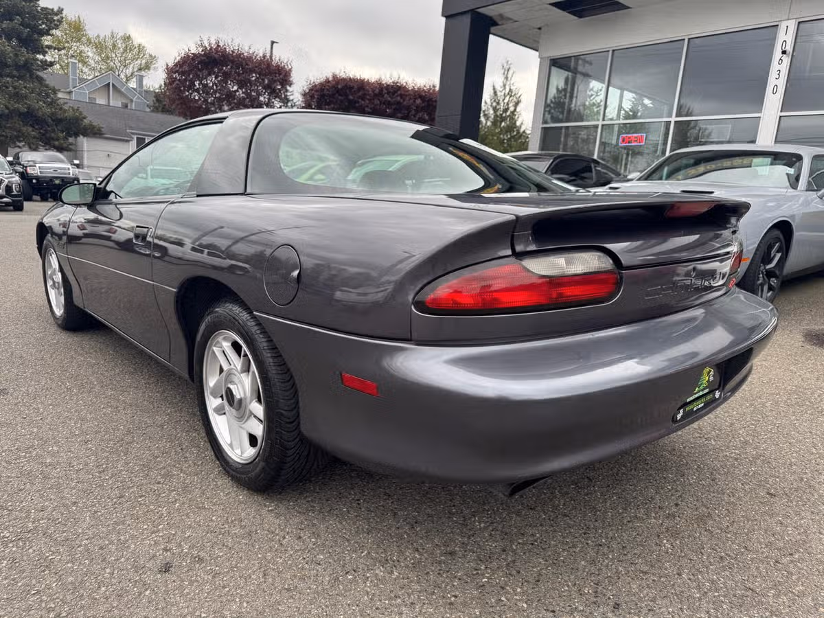1993 Chevrolet Camaro Z28 Image 10