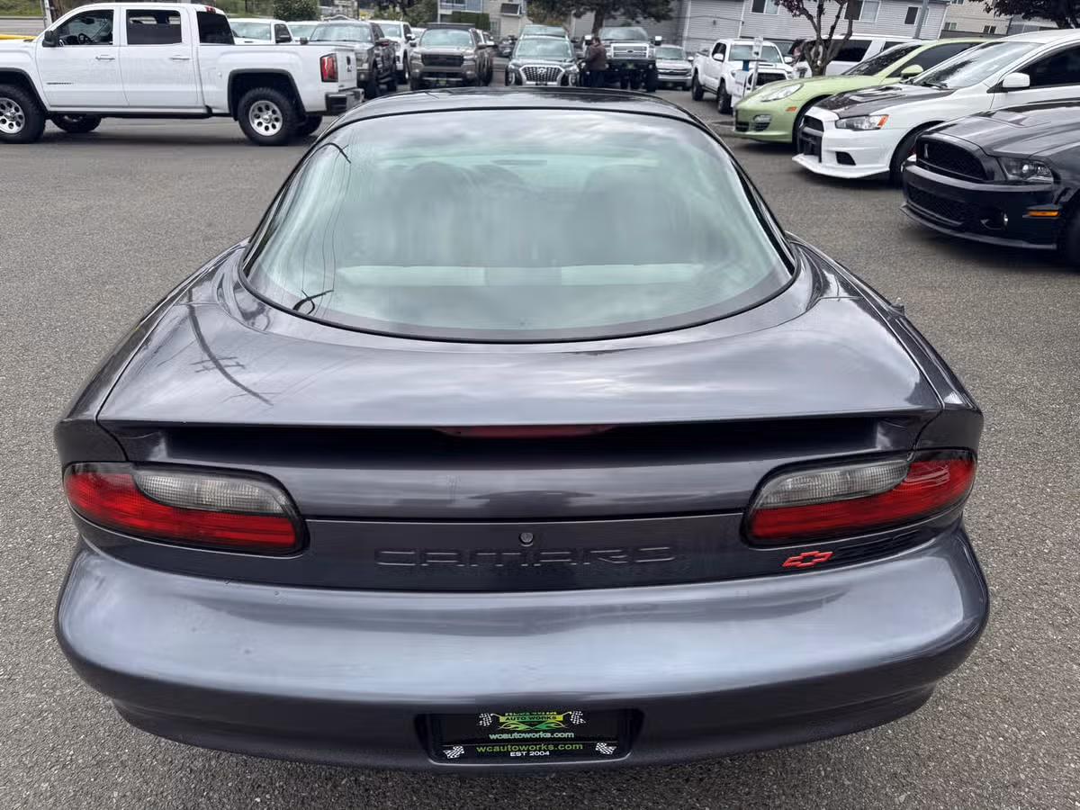 1993 Chevrolet Camaro Z28 Image 9