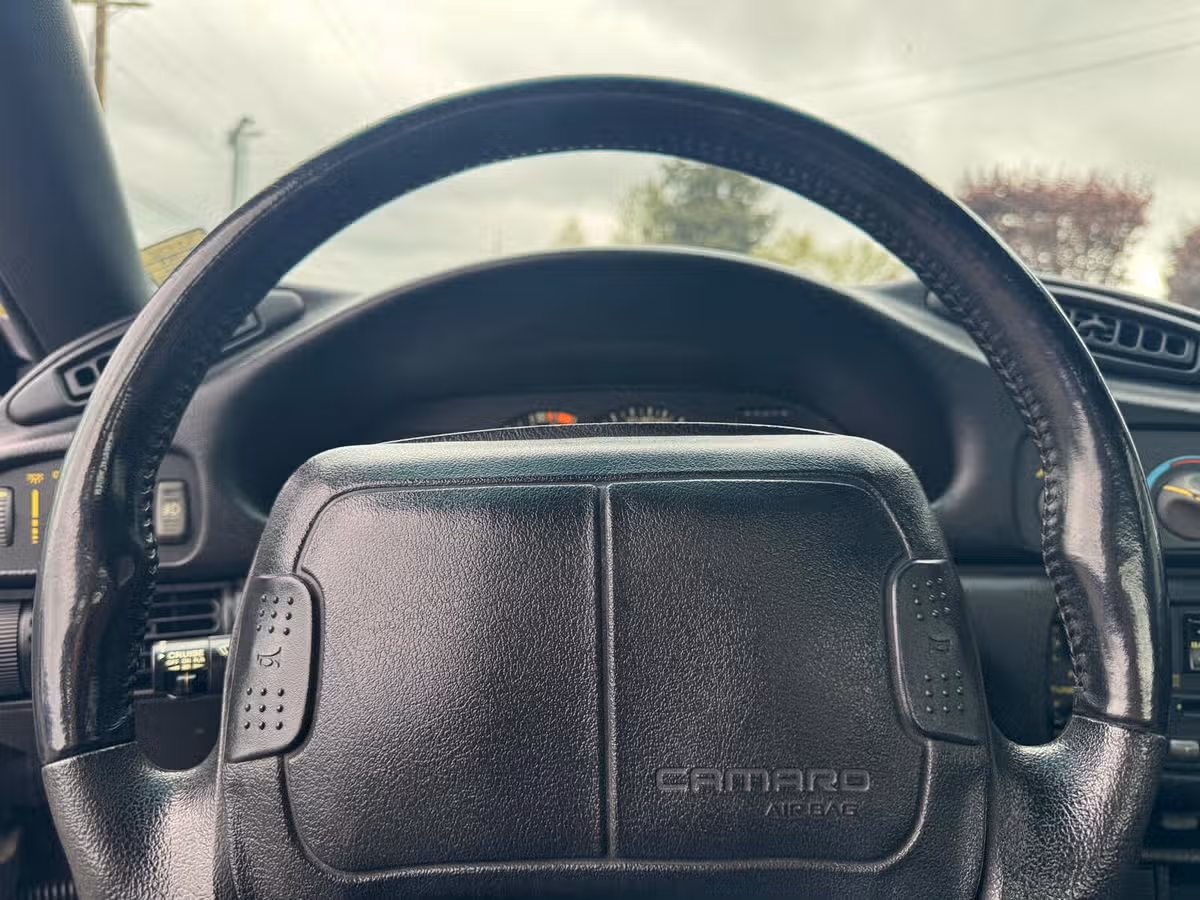 1993 Chevrolet Camaro Z28 Image 17