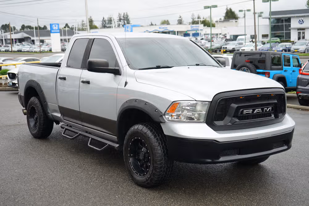 2016 Ram 1500 SLT Quad Cab Image 7
